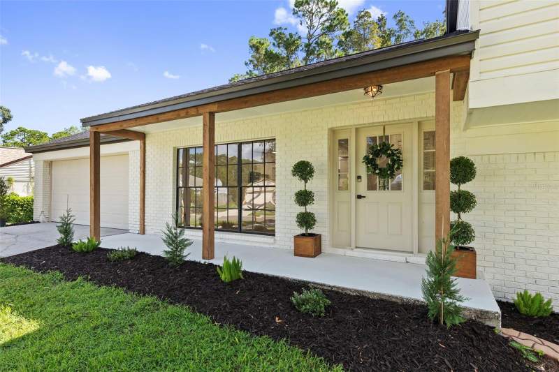 4 bedroom Single Family Residence at 3720 Murray Dale Drive, Bloomingdale Sec J, Valrico — photo 3