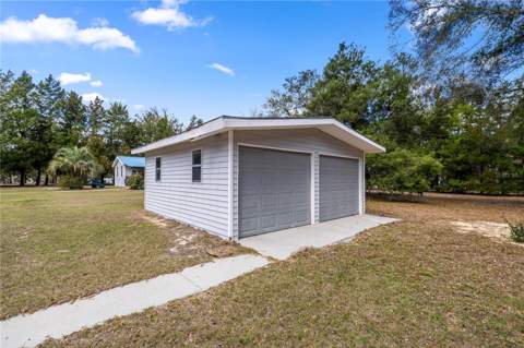 17645 NE 61st Street Road, Silver Springs FL - photo 6 of 6