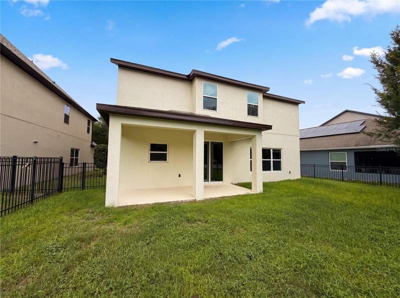 5 bedroom Single Family Residence at 811 Maple Leaf Loop, Seven Oaks, Winter Springs — photo 5