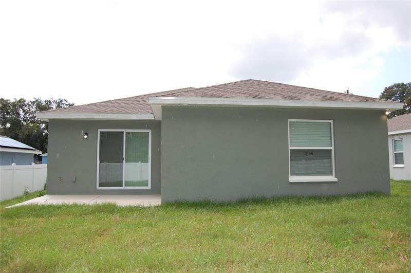 3 bedroom Single Family Residence at 319 Dixie Highway, Lena Vista Sub, Auburndale — photo 2