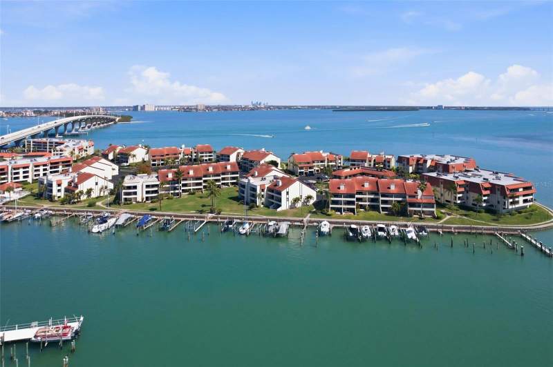 2 bedroom Townhouse at 128 1st Street E. #102, Village At Tierra Verde Condo, Tierra Verde — photo 5