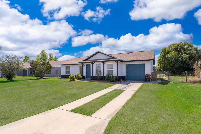 3 bedroom Single Family Residence at 17 TROTTERS CIRCLE, BVL UNIT 11 1ST ADD, KISSIMMEE — photo 1