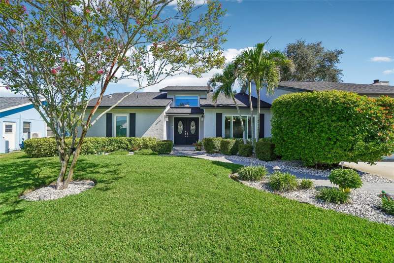 3 bedroom Single Family Residence at 971 Cortland Way, Wexford Leas Unit 4B, Palm Harbor — photo 2