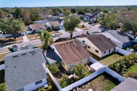 11115 Cherrywood Lane, Riverview FL - photo 10 of 53