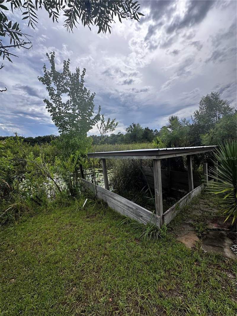 2 bedroom Manufactured Home at 15080 NE 242nd Avenue, Lazy Acres Sec A, Salt Springs — photo 4
