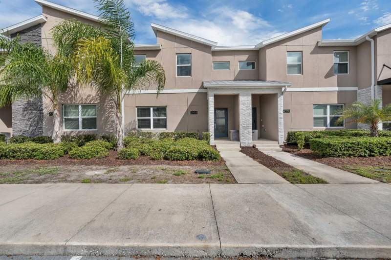 4 bedroom Townhouse at 2958 Protagonist Street, Storey Lake, Kissimmee — photo 5
