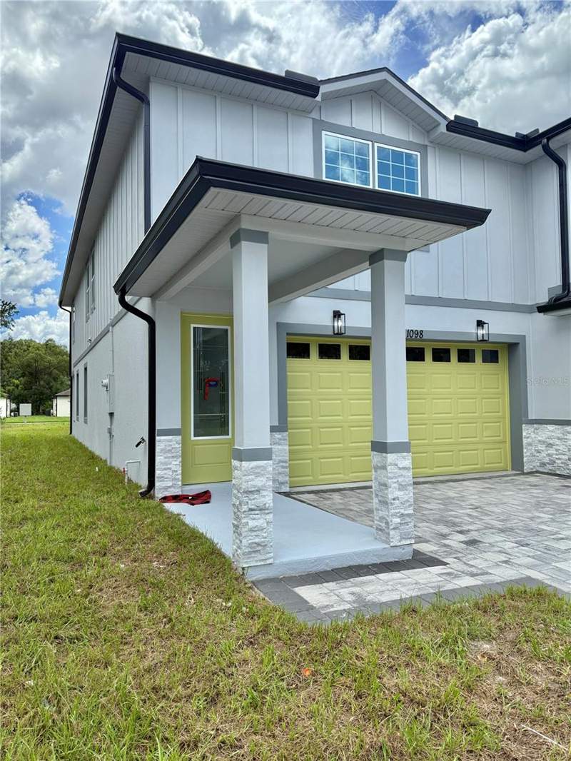 4 bedroom Townhouse at 1098 June Street, Mathews Add Resub, Kissimmee — photo 3