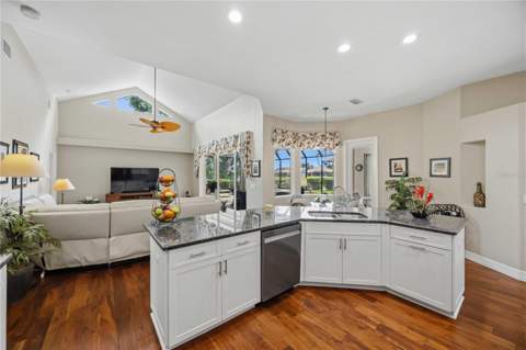 4619 Chase Oaks Drive, Sarasota FL - photo 11 of 75