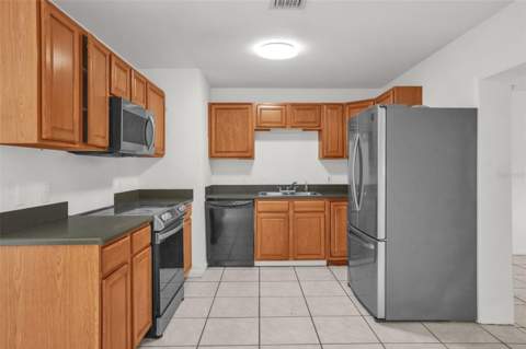 417 N Tampa Avenue, Orlando FL - photo 6 of 6