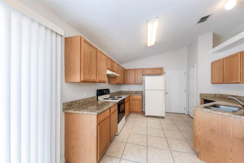3 bedroom Single Family Residence at 10109 Vista Cove Lane, Vista Cove, Orlando — photo 5