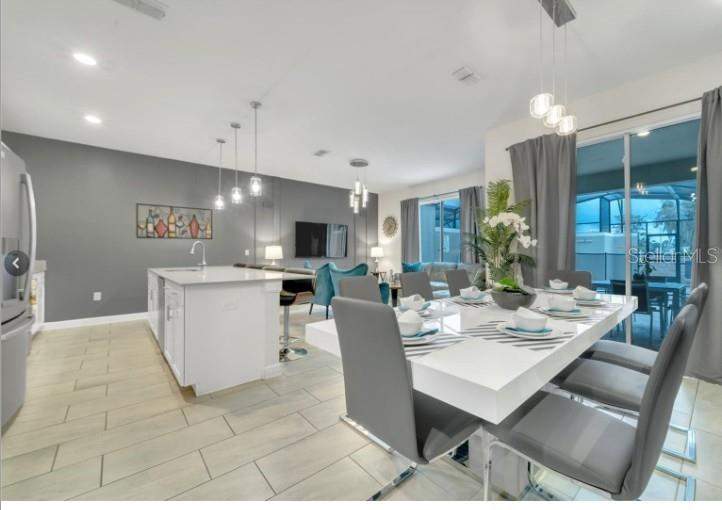 4 bedroom Townhouse at 4983 Windermere Avenue, Storey Lake Ph 3, Kissimmee — photo 2