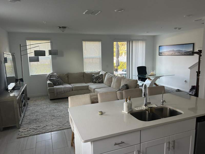 3 bedroom Townhouse at 2037 Crape Jasmine Lane, Chase Lndg, Orlando — photo 5