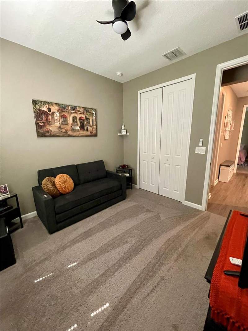 3 bedroom Single Family Residence at 5306 Meadow Song Drive, Spring Creek, Okahumpka — photo 4