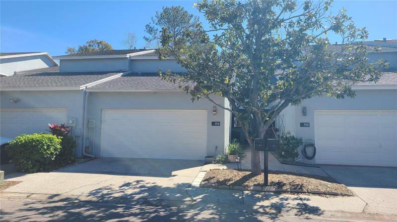 Berkeley TownhomesHomes for Sale in Tampa, FL