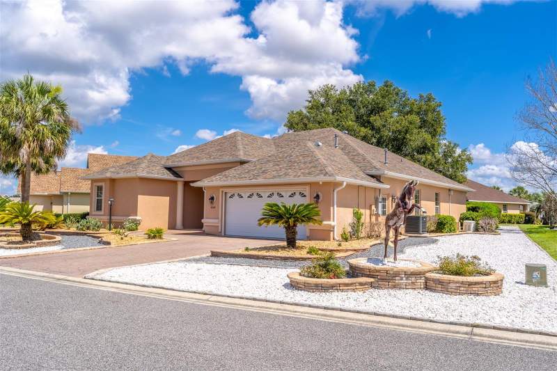 3 bedroom Single Family Residence at 8508 SW 84th Loop, Candler Hills, Ocala — photo 2