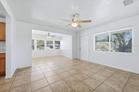 1240 Highland Street, Sarasota FL - photo 9 of 36
