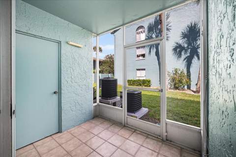 11401 3rd Street #2, St Petersburg FL - photo 15 of 27