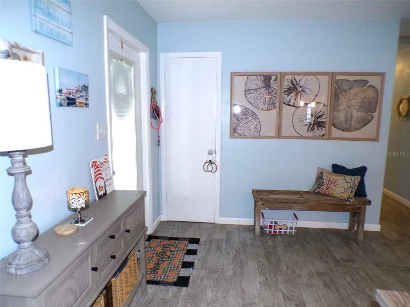 3 bedroom Single Family Residence at 861 Conreid Drive, Port Charlotte Sec 025, Port Charlotte — photo 4