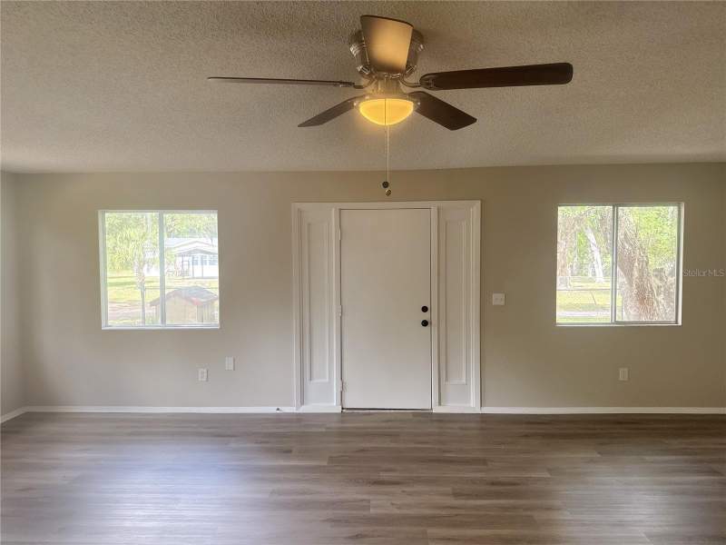 4 bedroom Single Family Residence at 11345 SE 188th Avenue, Oak Cove, Ocklawaha — photo 2