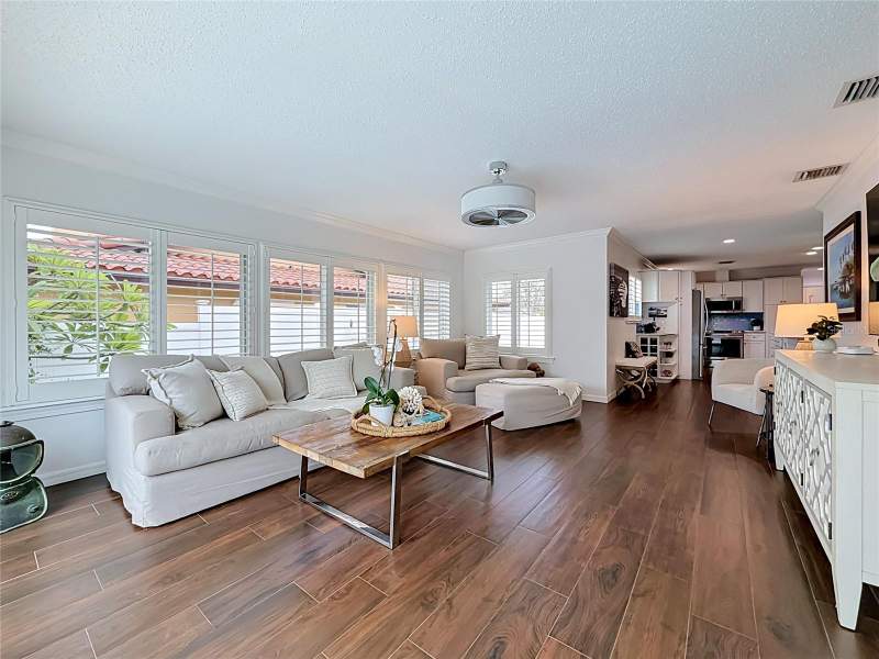 3 bedroom Single Family Residence at 2931 ALTON DRIVE, NORTH VINA DEL MAR 1ST ADD, ST PETE BEACH — photo 4