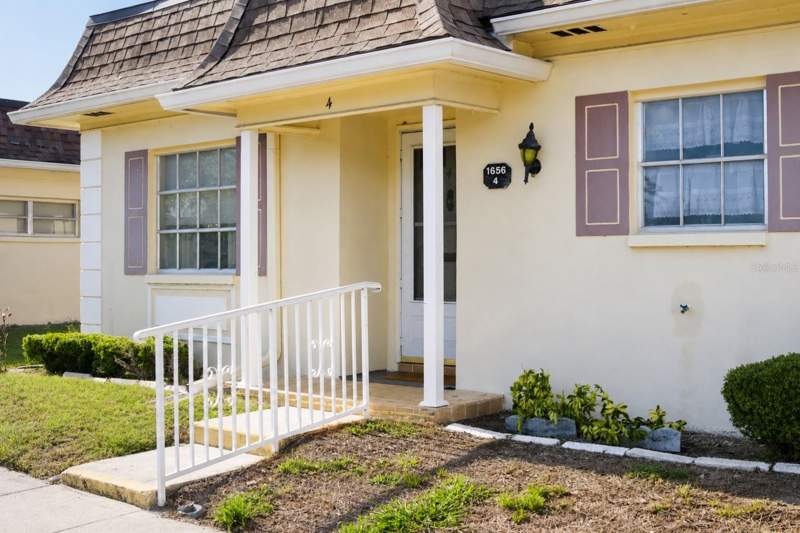 1656 S LAKE AVENUE #4 home for sale in Normandy Park South