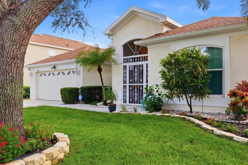 4 bedroom Single Family Residence at 3905 30th Lane, Highland Ridge, Bradenton — photo 5