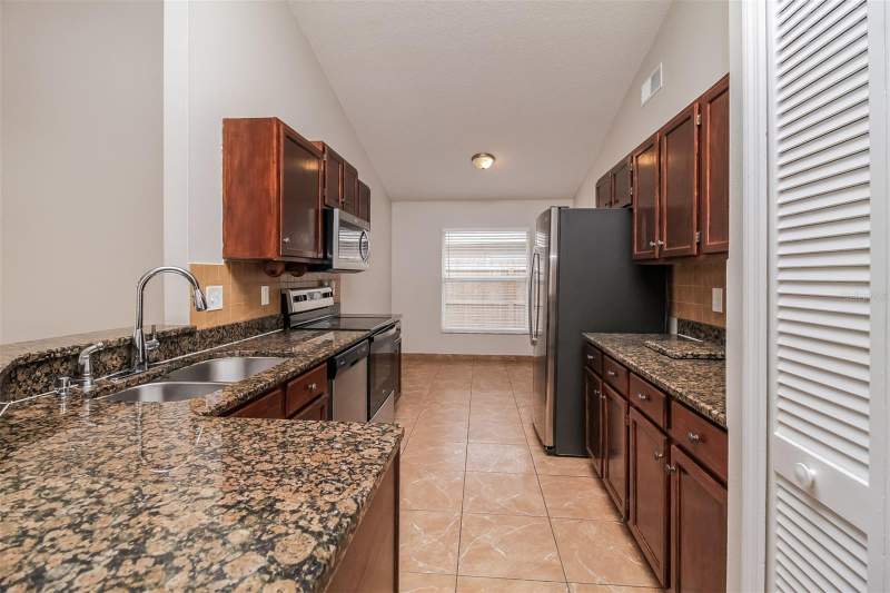 3 bedroom Single Family Residence at 120 Lakebreeze Circle, Lakeview Village, Lake Mary — photo 5