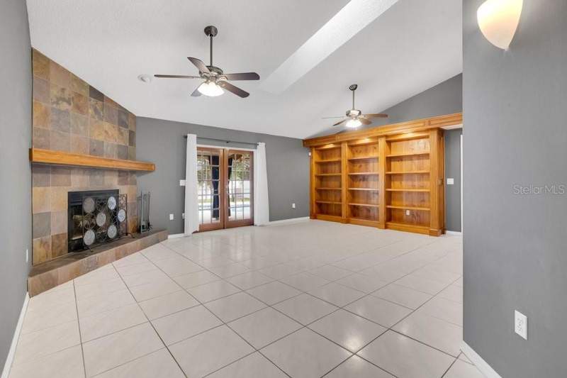 3 bedroom Single Family Residence at 204 Harbor Drive, The Harbor, Winter Garden — photo 3