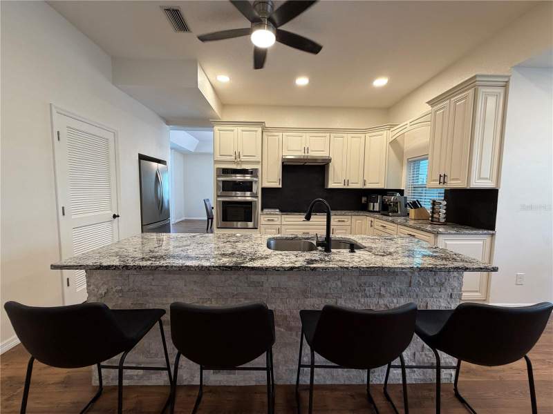 5 bedroom Single Family Residence at 2966 Post Rock Court, Cypress Lakes Estates Ph I, Tarpon Springs — photo 2