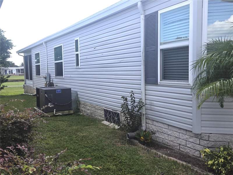 2 bedroom Manufactured Home at 70 Straphmore Drive, Sweetwater Golf & Tennis Club, Haines City — photo 4