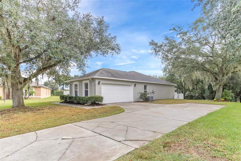 3 bedroom Single Family Residence at 2073 Hayfield Way, Emerald Cove Ph 01, Apopka — photo 2