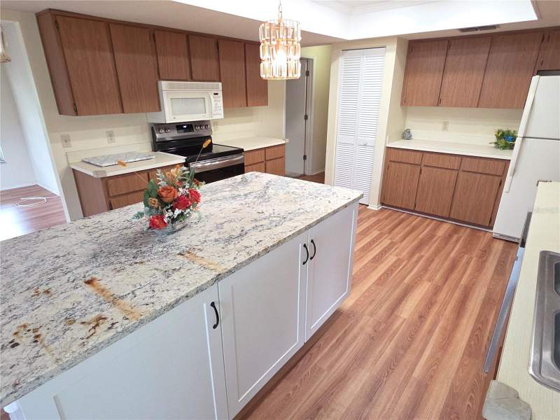 3 bedroom Single Family Residence at 6264 Darien Way, Timber Pines, Spring Hill — photo 3