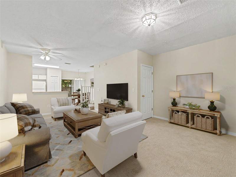3 bedroom Townhouse at 6561 Osprey Lake Circle, Osprey Run Twnhms Ph 1, Riverview — photo 2