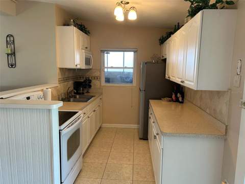 123 Poinsettia Circle, Port Charlotte FL - photo 12 of 90