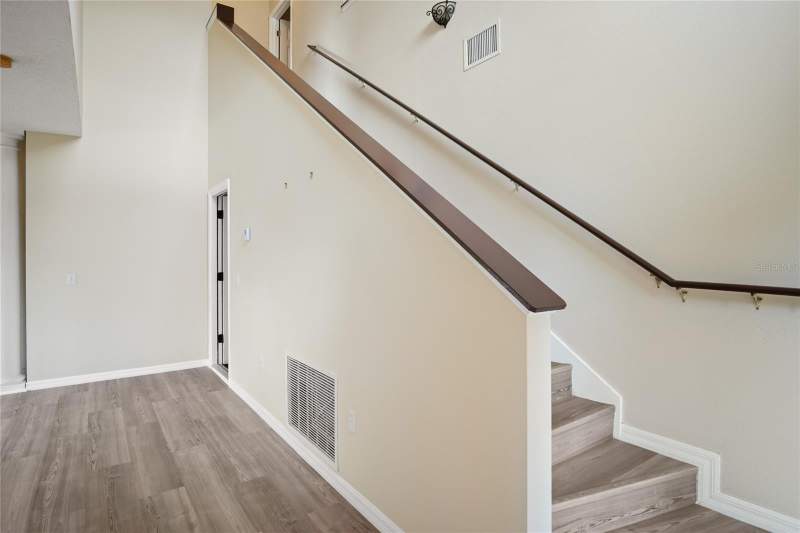 6 bedroom Single Family Residence at 133 Inconnu Court, Poinciana Nbrhd 04 Village 07, Poinciana — photo 3
