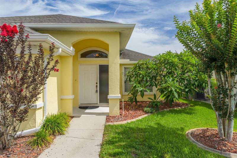 3 bedroom Single Family Residence at 7843 Craighurst Loop, Wyndtree Village 11 12, New Port Richey — photo 3