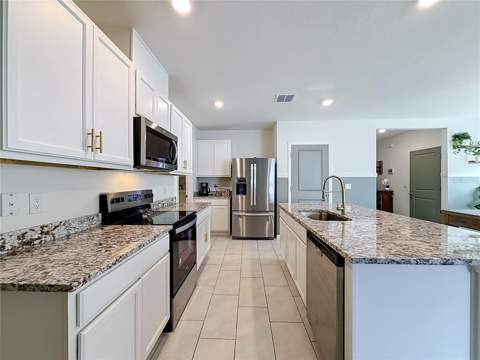 182 Amberwood Way, Umatilla FL - photo 10 of 50