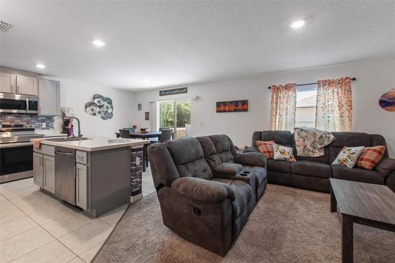 3 bedroom Single Family Residence at 500 Rio Grande Drive, Poinciana Nbrhd 02 West Village 07, Kissimmee — photo 2