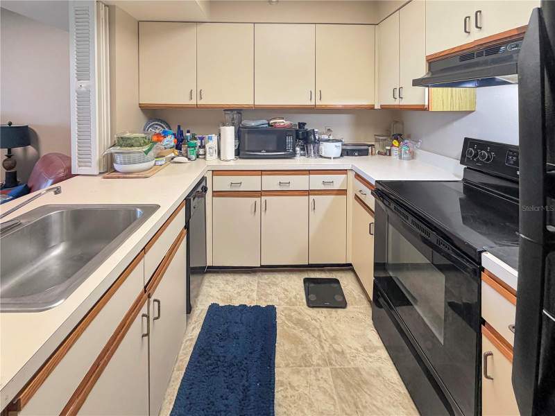 2 bedroom Condominium at 2333 Feather Sound Drive #C507, Crystal Bay Condo, Clearwater — photo 5
