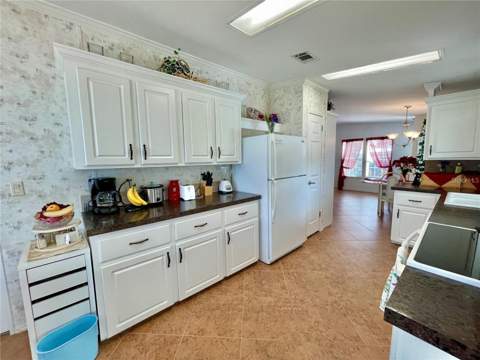 634 Leisure, Venice FL - photo 10 of 25