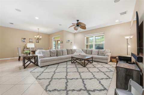 979 Counts Crest Circle, Apopka FL - photo 16 of 45