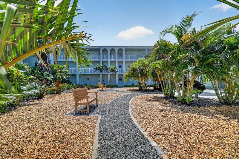 1706 BELLEAIR FOREST DRIVE #220 home for sale in Belleair Forest