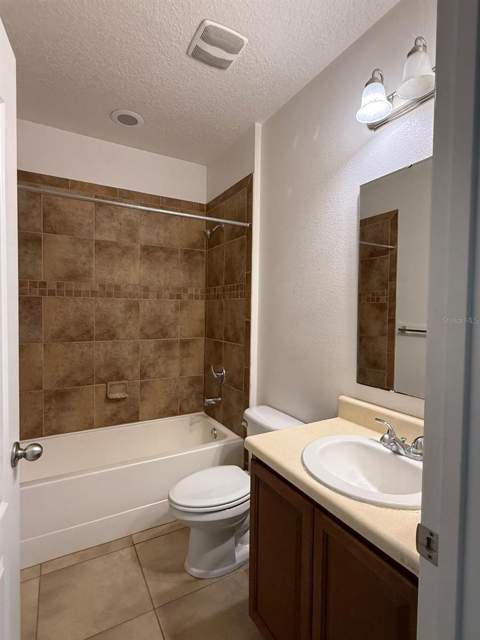 4762 Ashurst Street, Kissimmee FL - photo 16 of 25