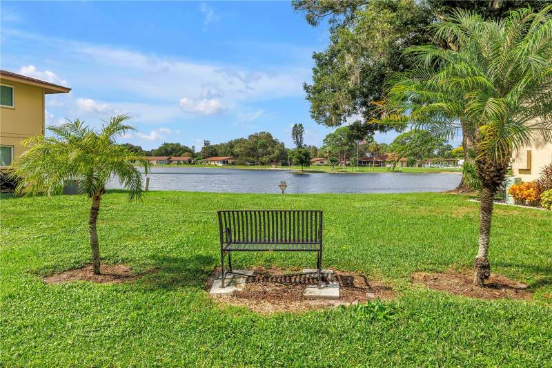2 bedroom Condominium at 4435 Narraganset Trail #66A, Lake Tippecanoe, Sarasota — photo 4