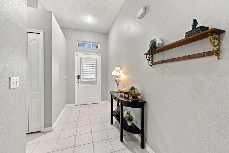 3 bedroom Single Family Residence at 19401 Melody Fair Place, Villarosa Ph F, Lutz — photo 4