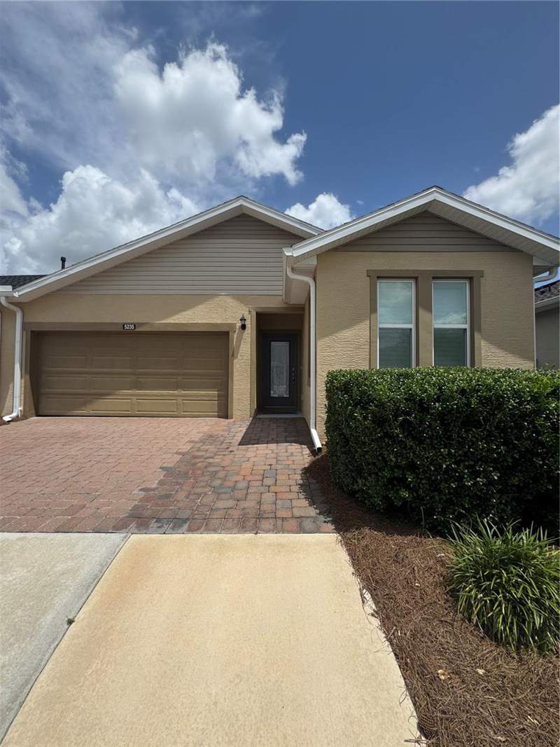 2 bedroom Single Family Residence at 5235 NW 33rd Place, Ocala Preserve Ph 18A, Ocala — photo 2