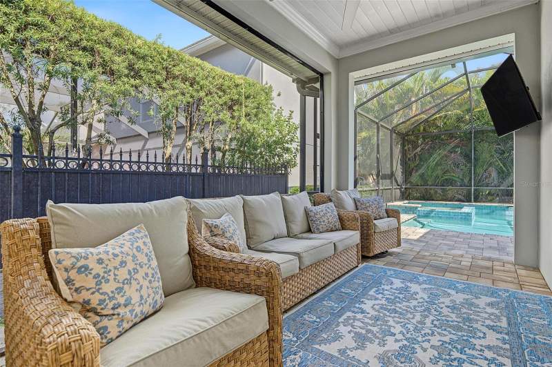 4 bedroom Single Family Residence at 14614 Canopy Drive, Highland Park Ph 1, Tampa — photo 4