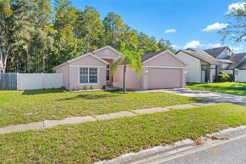 3 bedroom Single Family Residence at 9339 Calle Alta, Hunters Ridge, New Port Richey — photo 2