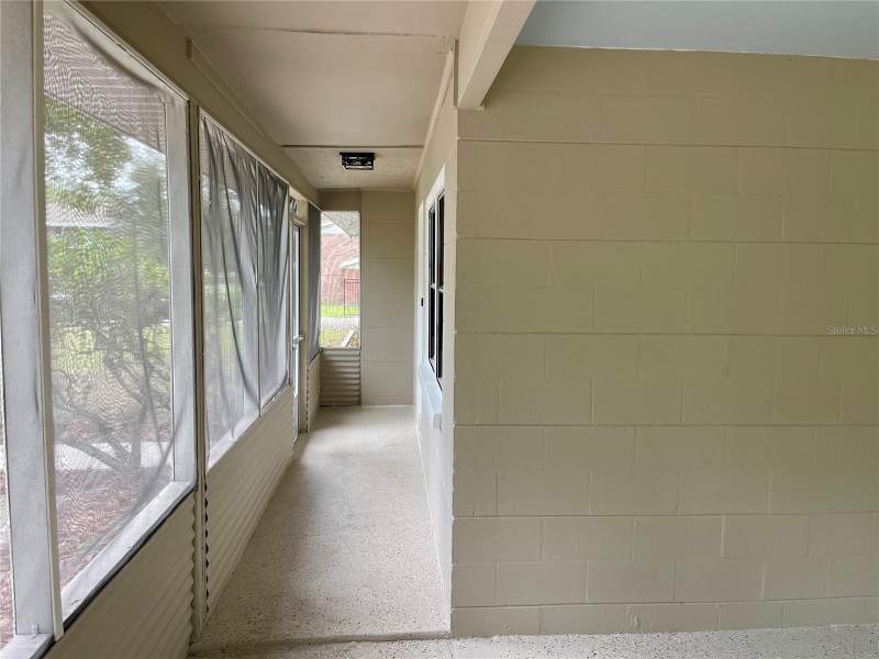 3 bedroom Single Family Residence at 1715 NE 6th Place, Jeru Park, Gainesville — photo 5