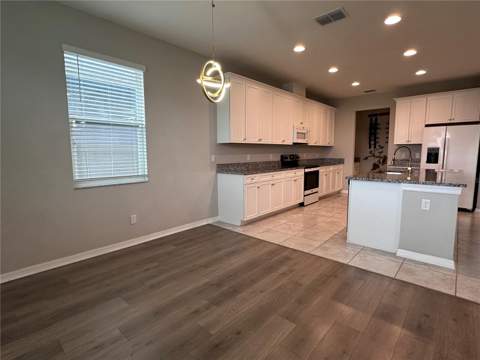 4917 Eagle Rock Drive, Wimauma FL - photo 13 of 44